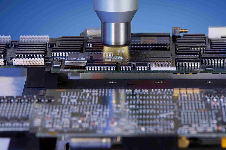 Plasma pretreatment of a PCB